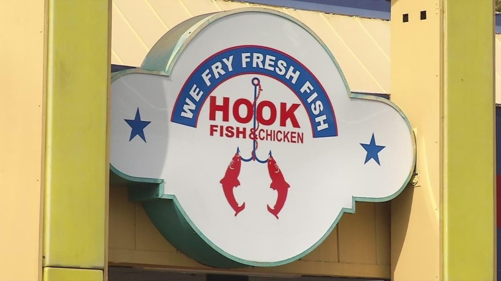 Florida Gainesville Hook Fish & Chicken photo 3