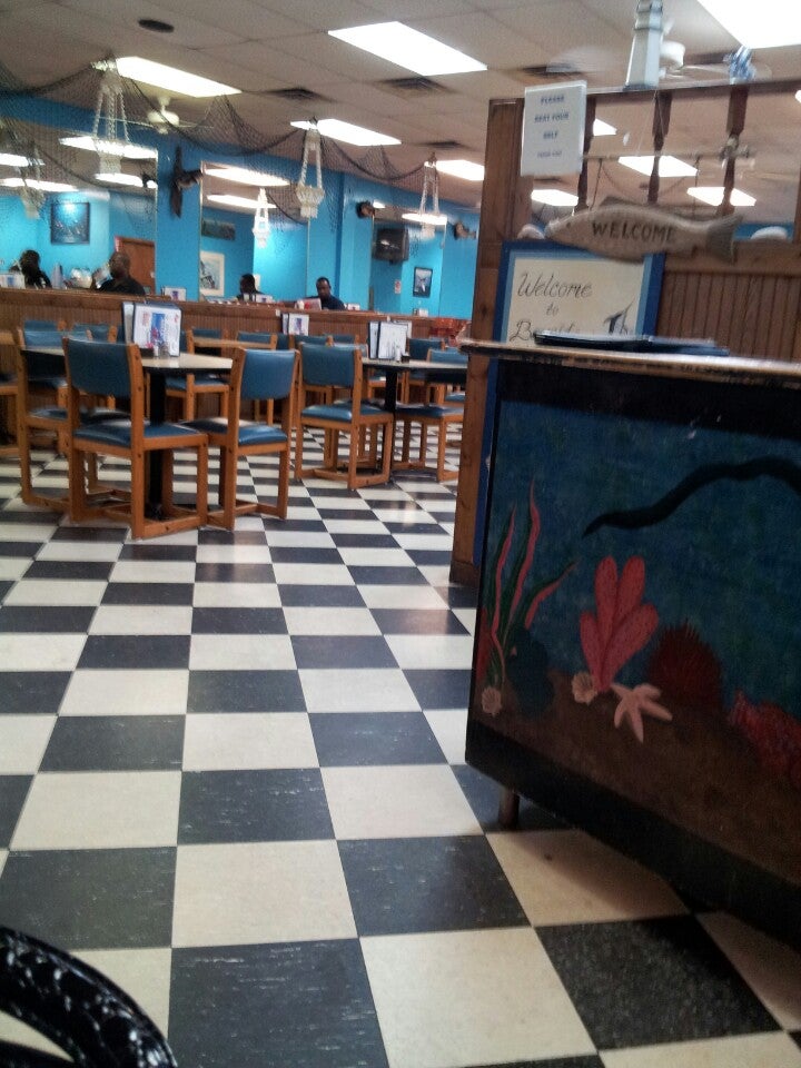 North Carolina Greensboro Bayside Seafood Family Restaurant photo 7