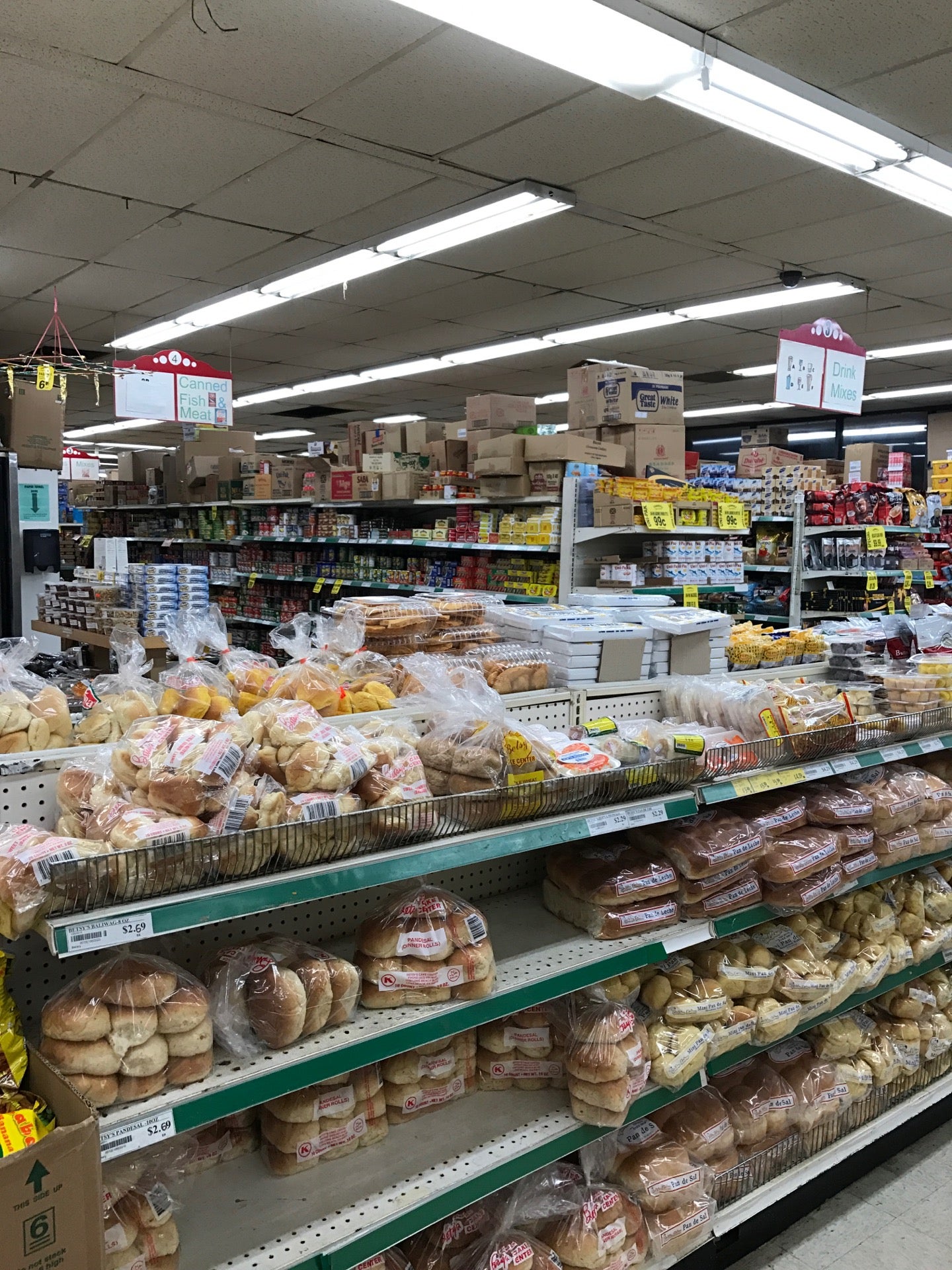 California Long Beach Tambuli Seafood Market photo 7