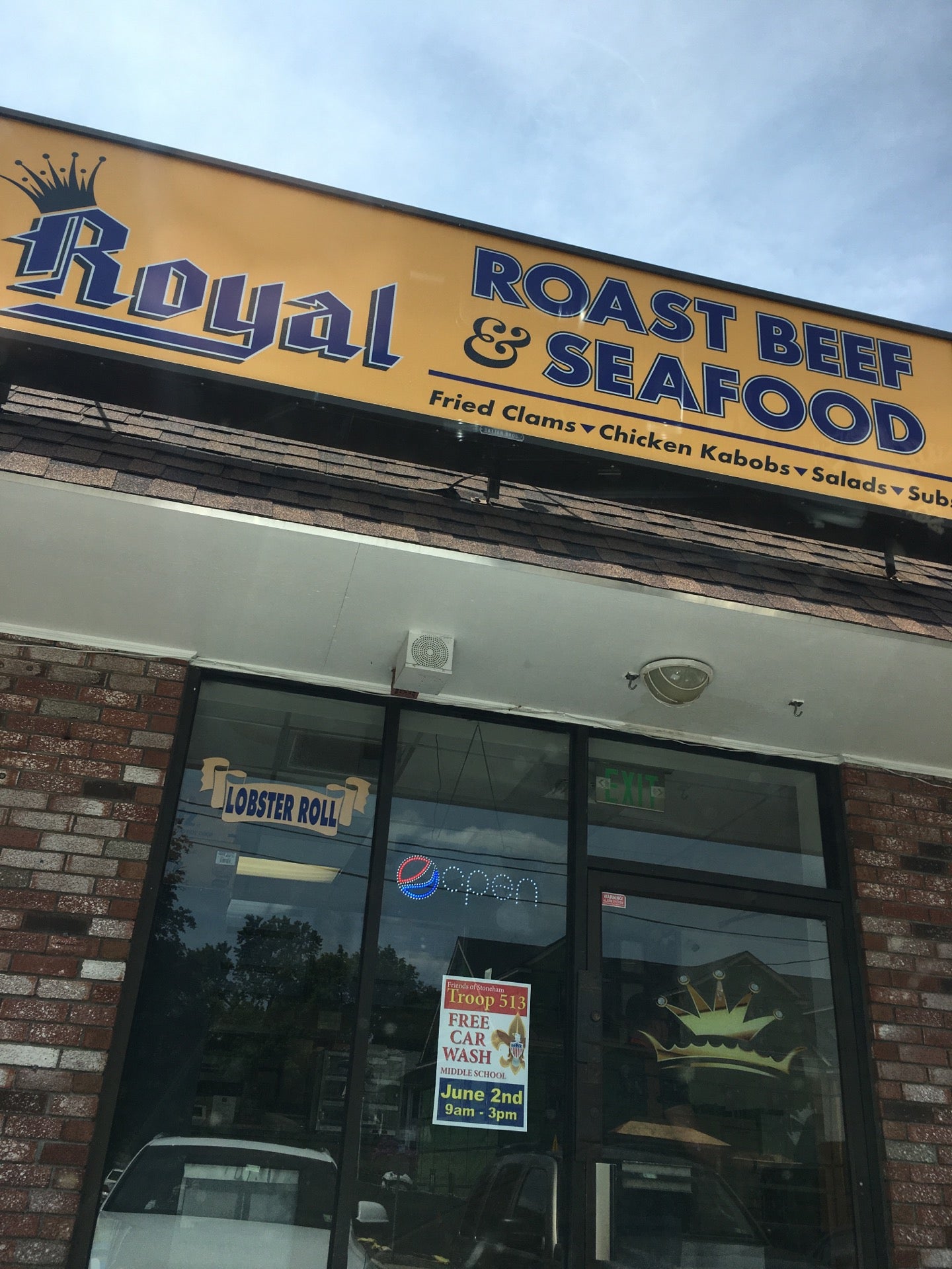 Massachusetts Lowell Royal Roast Beef & Seafood photo 5