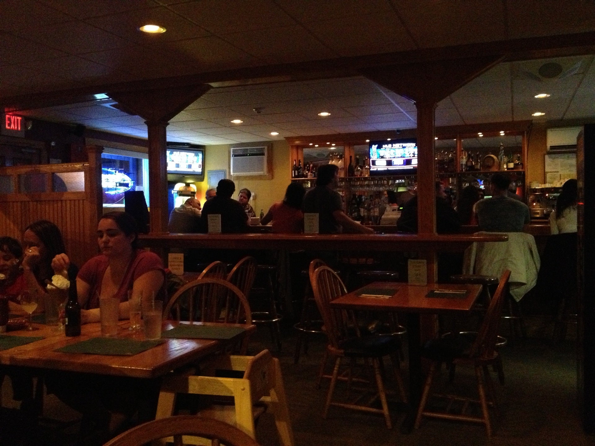 Massachusetts Lynn Trackside Bar & Grill photo 5