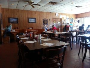 North Carolina New Bern Charlie's Restaurant photo 5