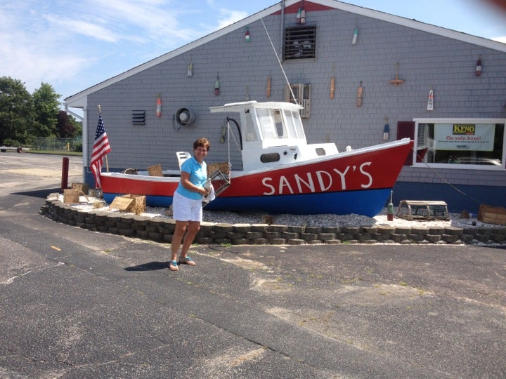 Massachusetts Plymouth Sandy's Famous Seafood Restaurant photo 3