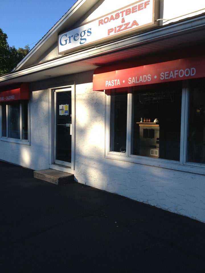 Massachusetts Lowell Greg's Pizza Rost Beef Seafood photo 3