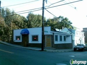 Massachusetts Lynn Trackside Bar & Grill photo 7