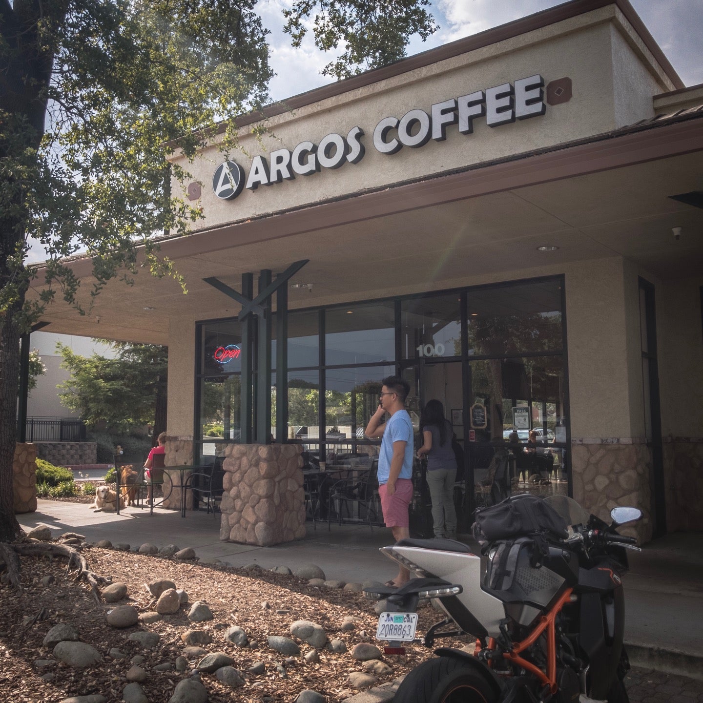 California Roseville Argos Caffe photo 7