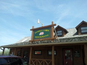 Kansas Lenexa Family Cabin Restaurant photo 7