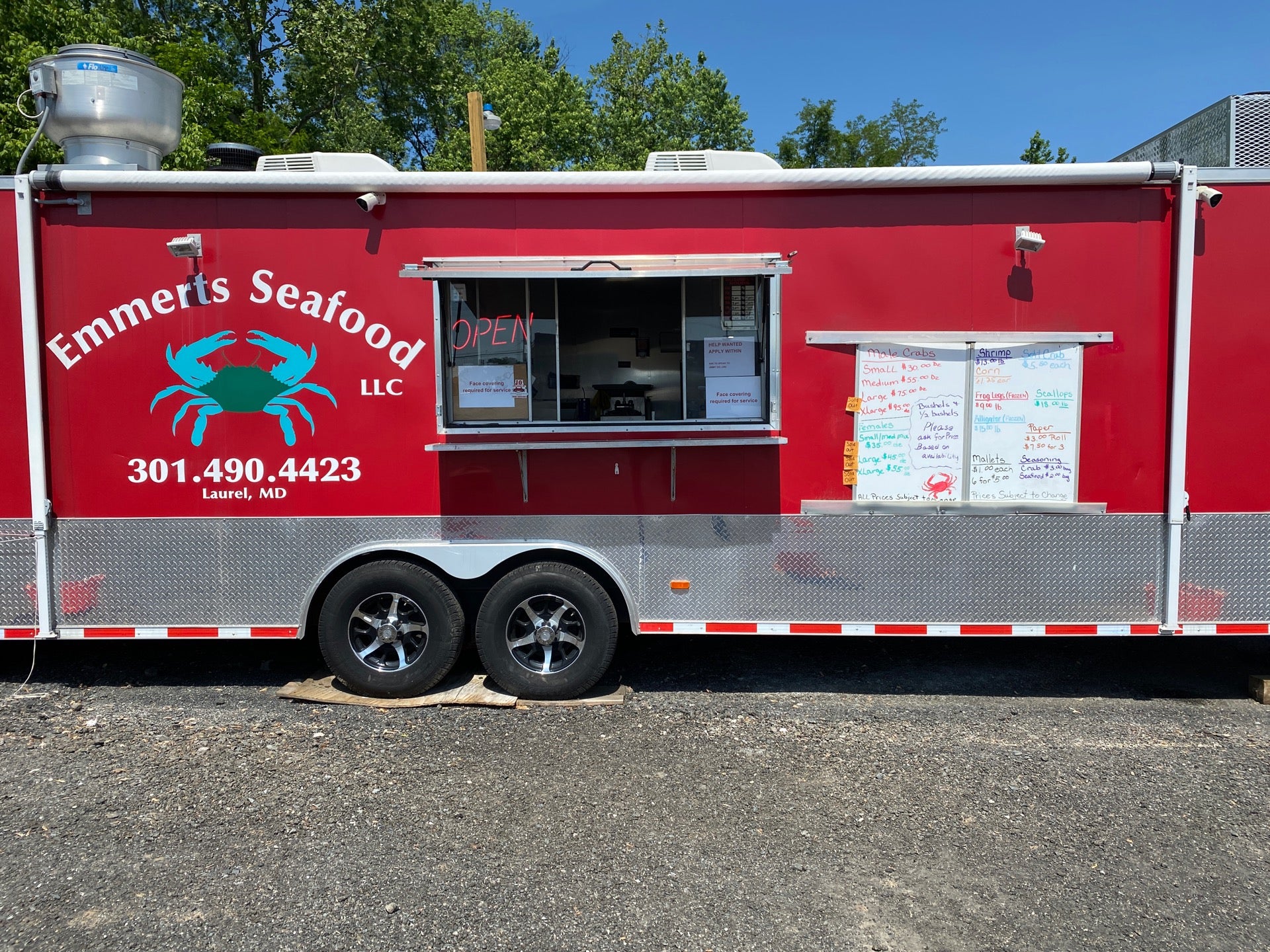 Maryland Columbia Emmerts Seafood Truck photo 7