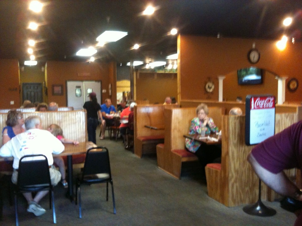 North Carolina Burlington Carver's Restaurant photo 3