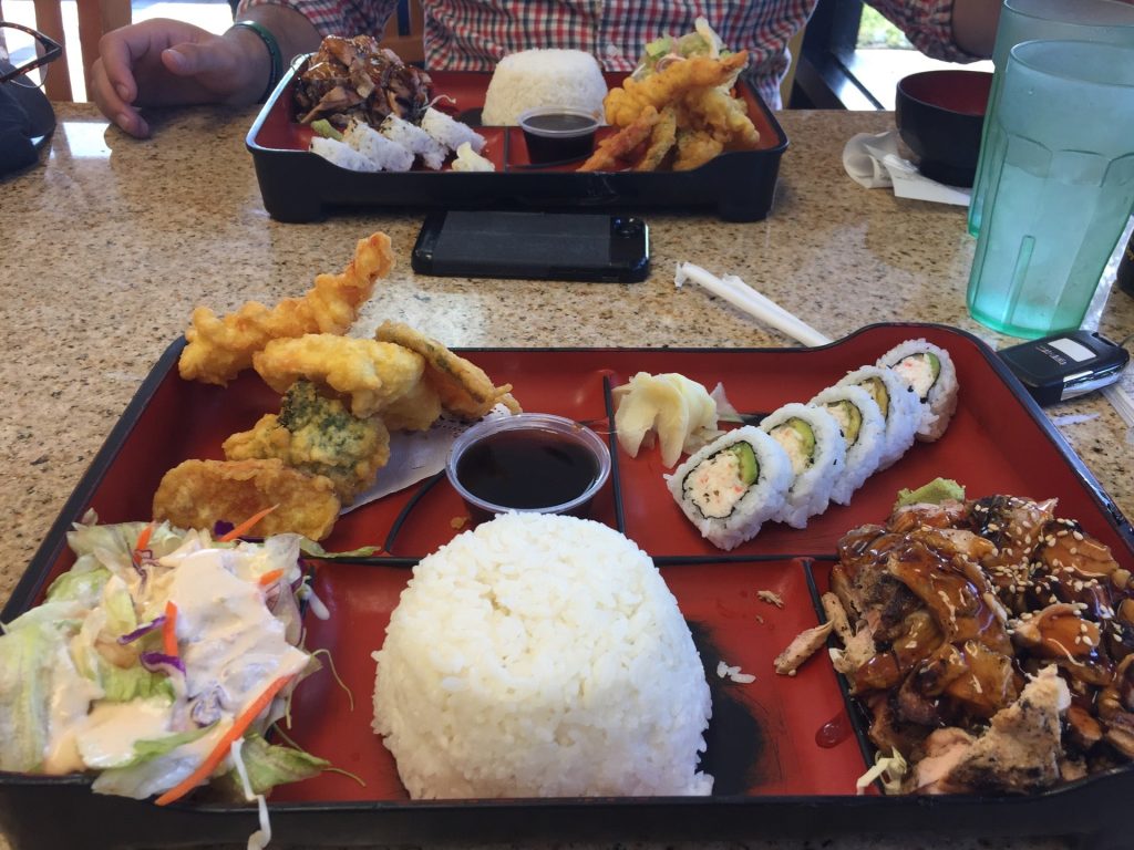 California Anaheim Bluefin Sushi & Teriyaki photo 3