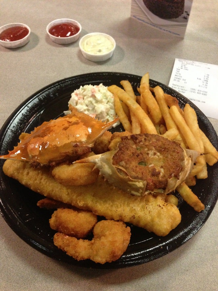 Missouri Festus Captain D's Seafood Kitchen photo 5