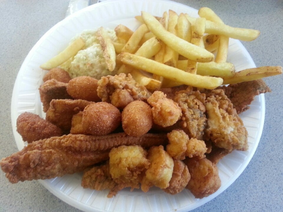 North Carolina Elizabeth City Quality Seafood Market photo 5