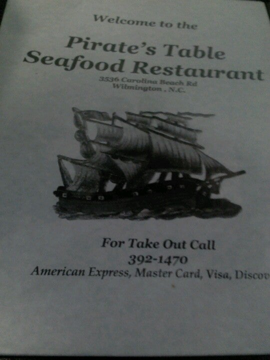 North Carolina Wilmington Pirate's Table Seafood Restaurant photo 3