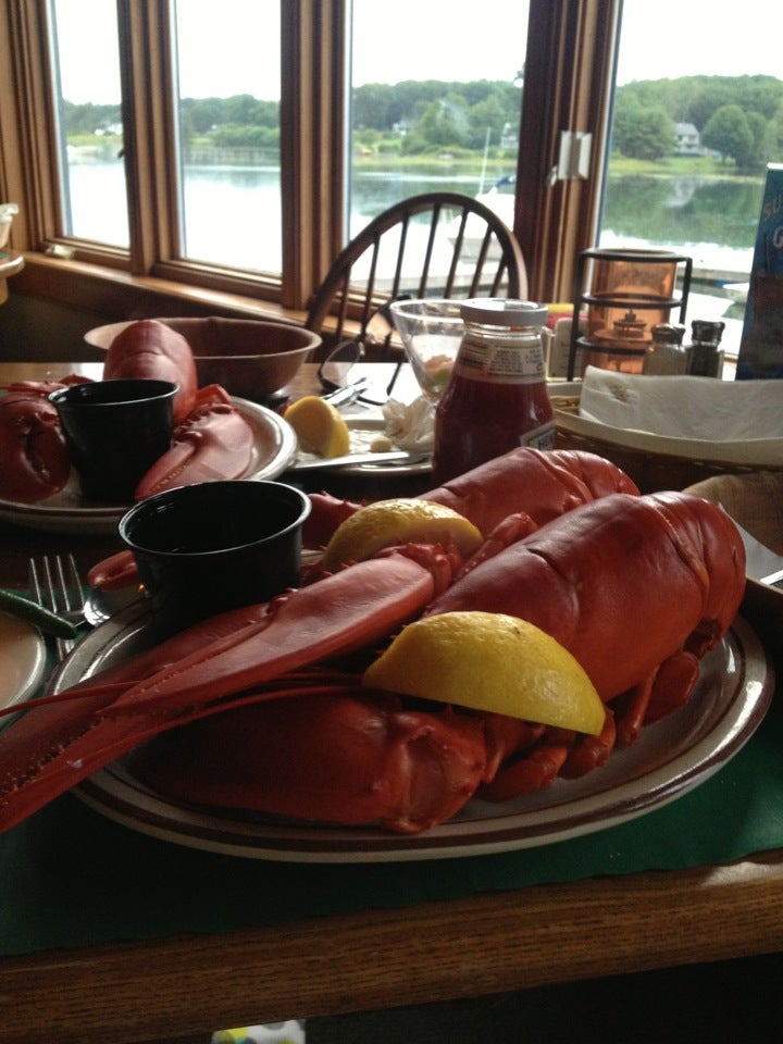 Maine Wells Cape Neddick Lobster Pound Harborside Restaurant photo 3