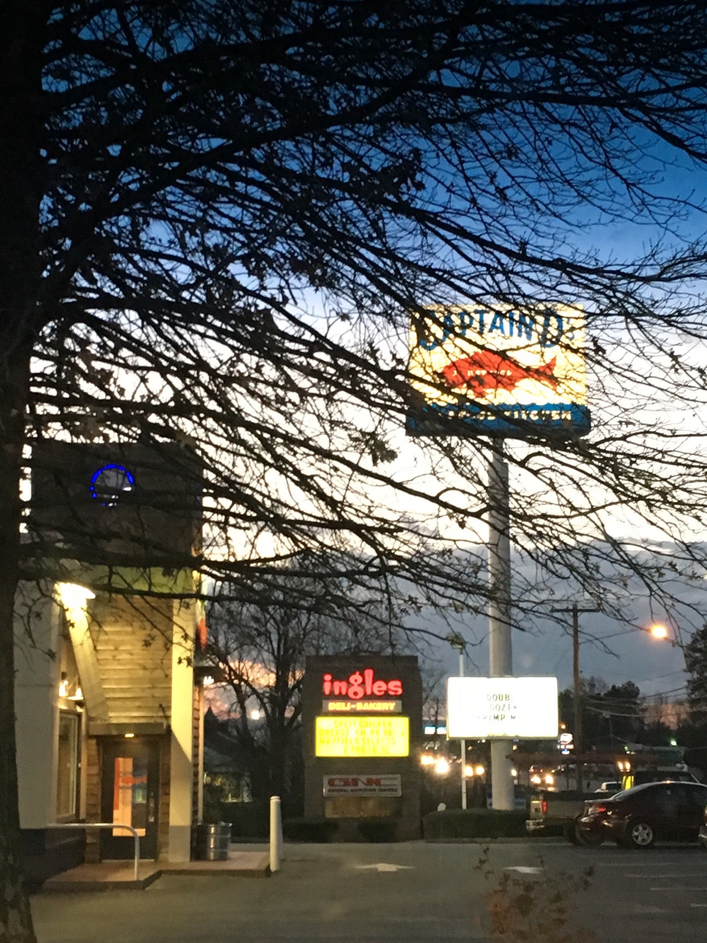 Georgia Calhoun Captain D's Seafood Kitchen photo 3