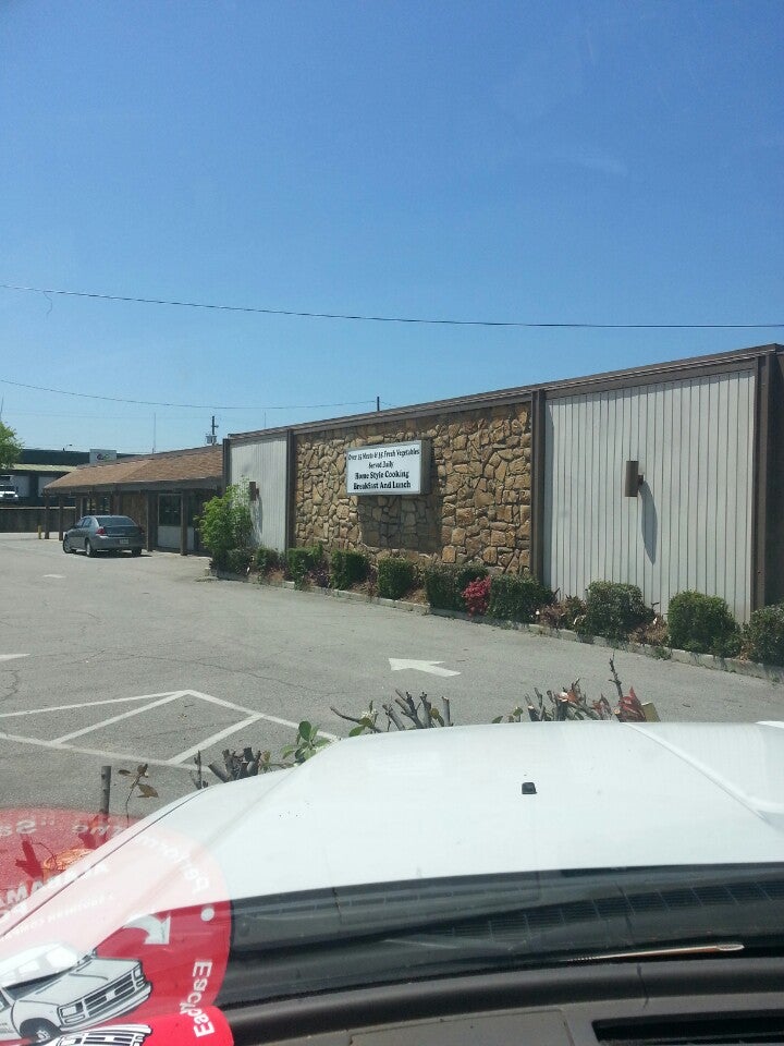 Alabama Trussville Smokehouse Steak & Seafood Restaurant photo 5