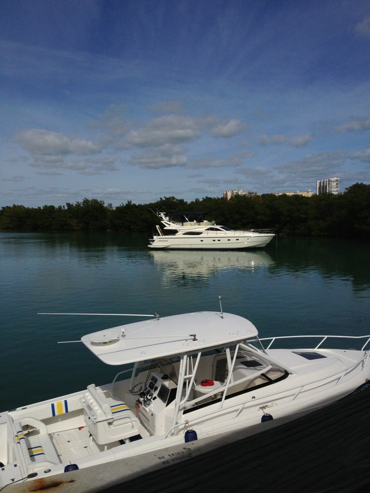 Florida Miami Boaters Grill photo 3