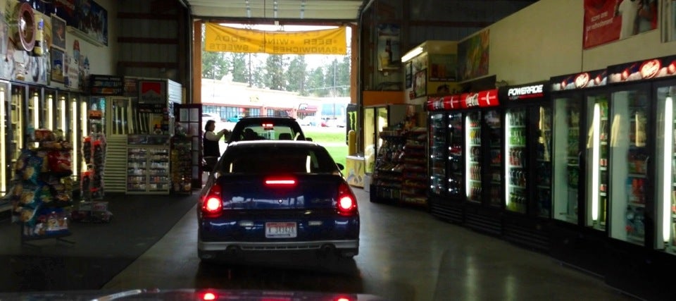 Idaho Coeur D Alene Zip's Drive-In photo 3