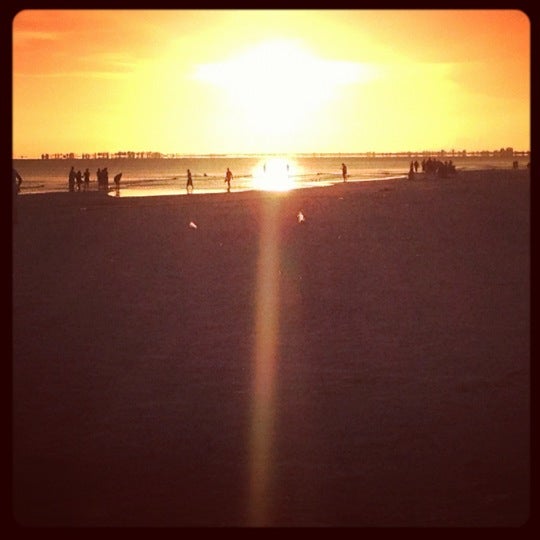 Florida Cape Coral Beach Pier Side Grill photo 3