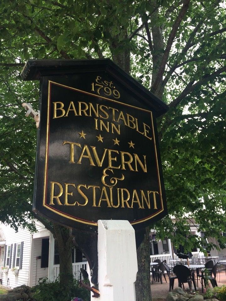 Massachusetts Hyannis Barnstable Restaurant & Tavern photo 7