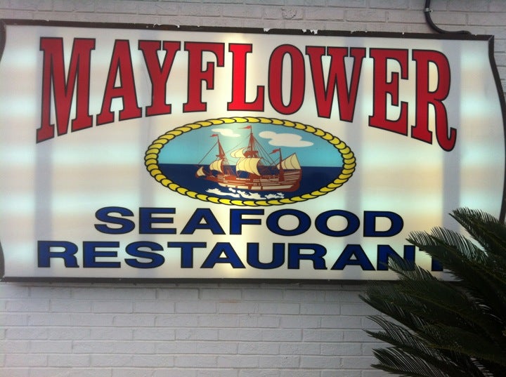 North Carolina Clayton Mayflower Seafood Restaurant photo 3