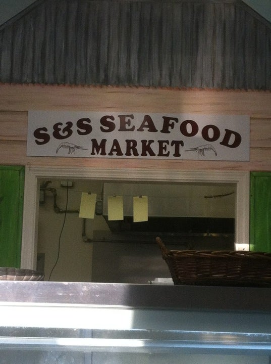 Alabama Gulf Shores S & S Seafood Market photo 3