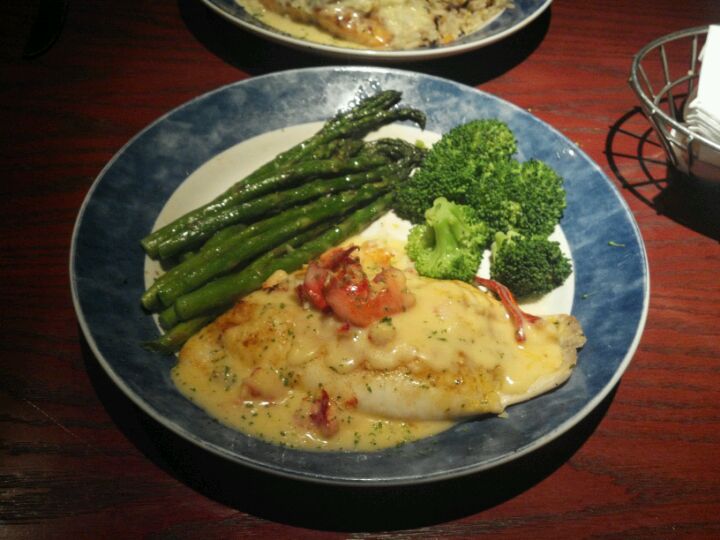 California Ontario Red Lobster photo 7