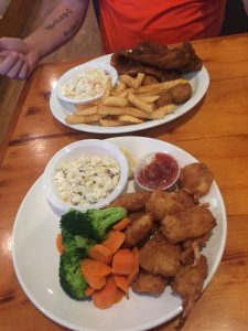 Florida Hollywood Landlubber's Raw Bar & Grill photo 7