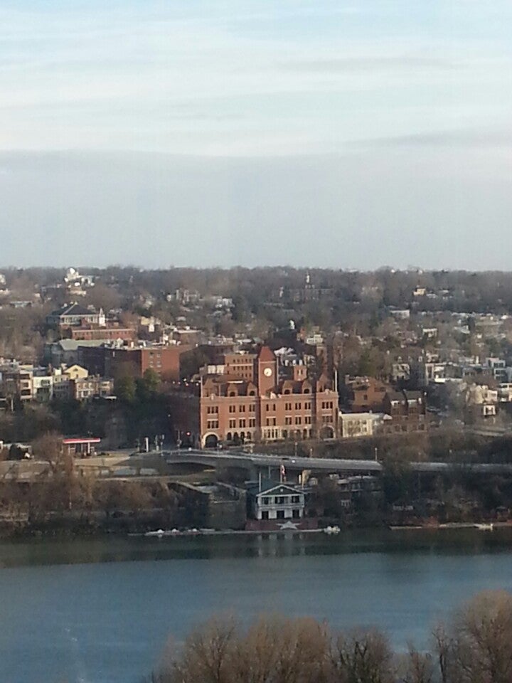 Maryland Silver Spring Vantage Point Rooftop Restaurant photo 5