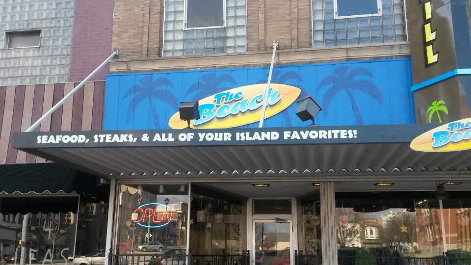 Indiana Shelbyville The Beach Tiki Bar & Grill photo 7