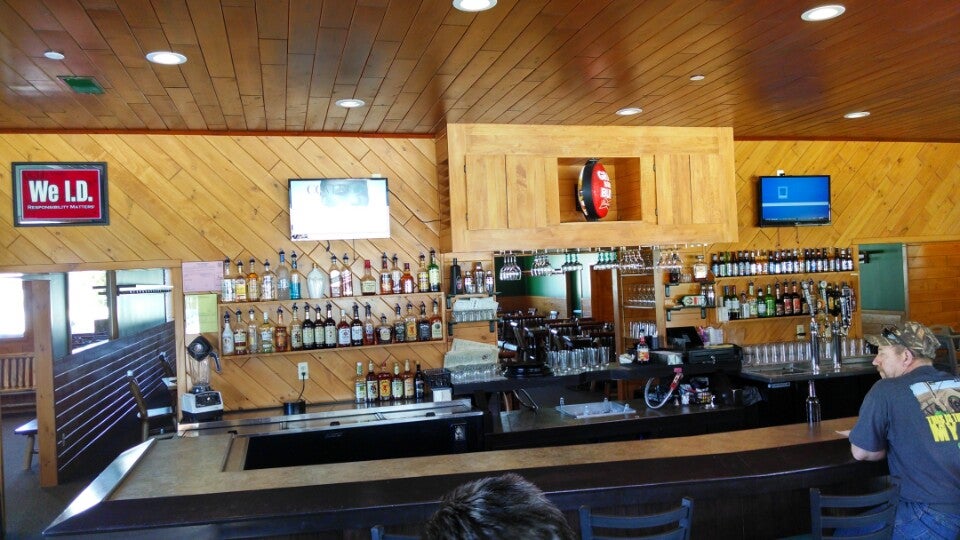 Michigan Big Rapids Chase Creek Smokehouse photo 5