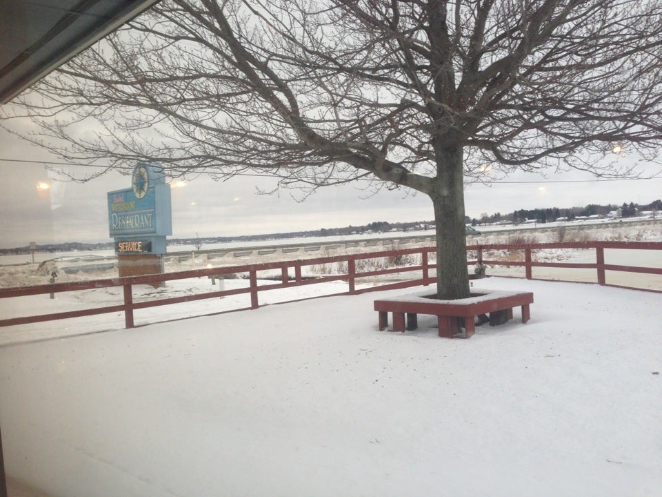 Michigan Cadillac Burke's Waterfront photo 3