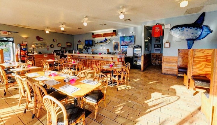 Kentucky Bardstown Simply Seafood Market & Diner photo 3