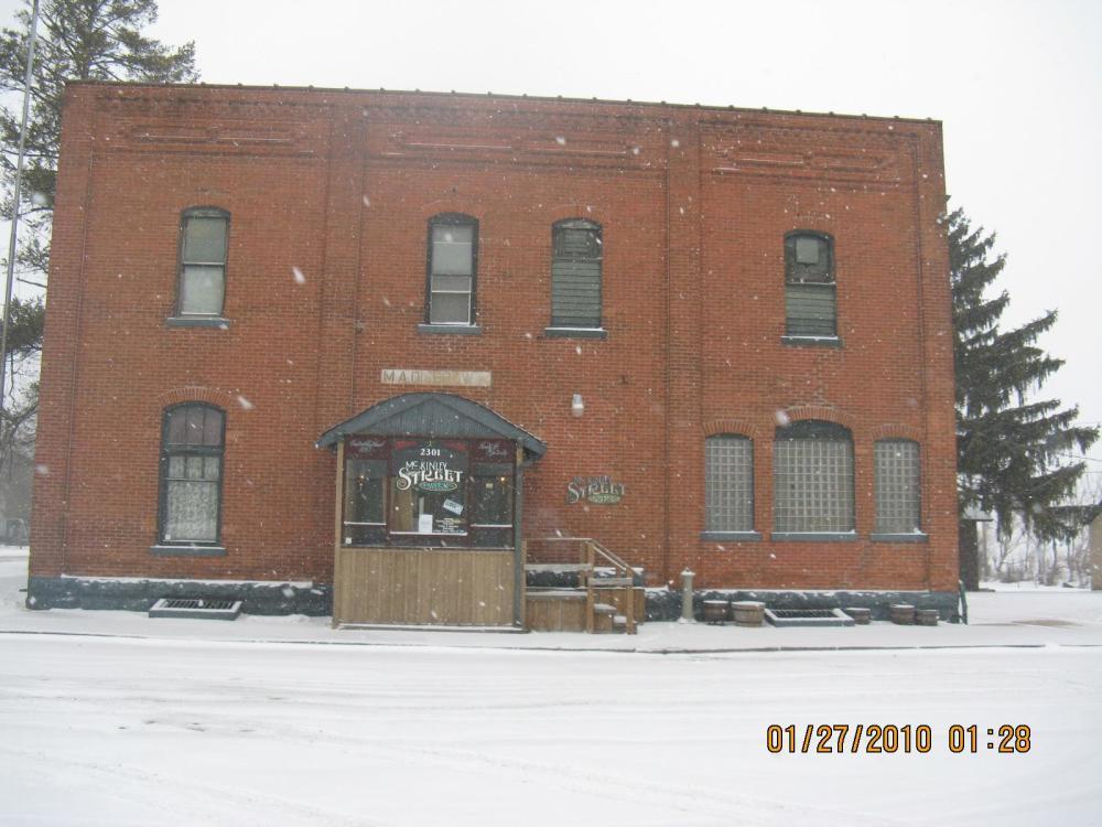 Iowa Clinton McKinley Street Taverne photo 3