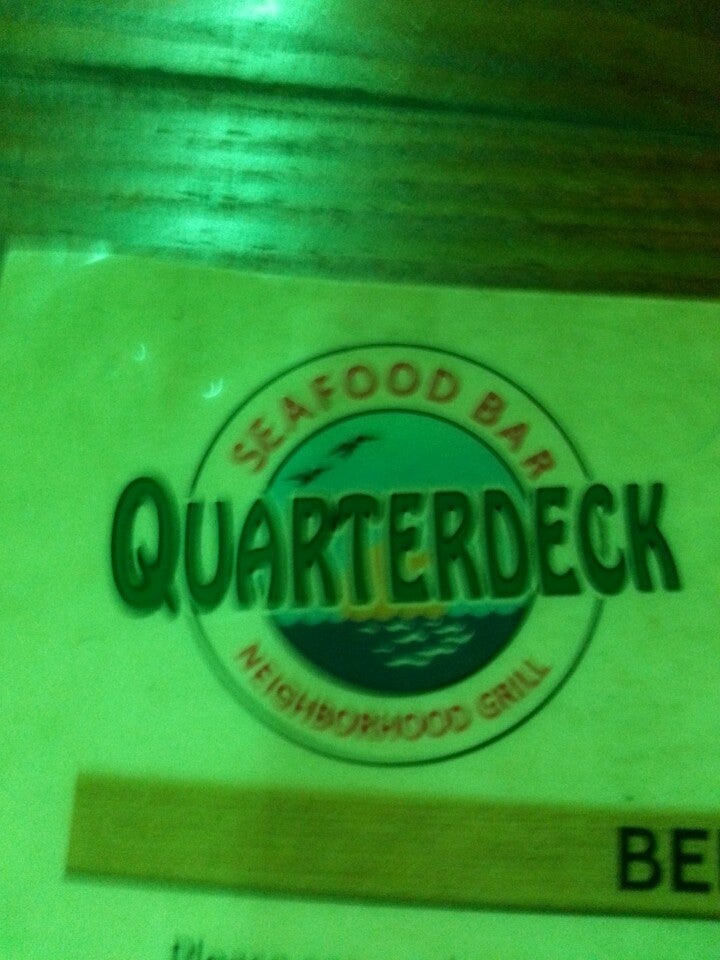 Florida Hollywood Quarterdeck Seafood Bar & Neighborhood Grill photo 7