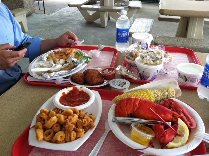 Massachusetts Plymouth Lobster Hut photo 3