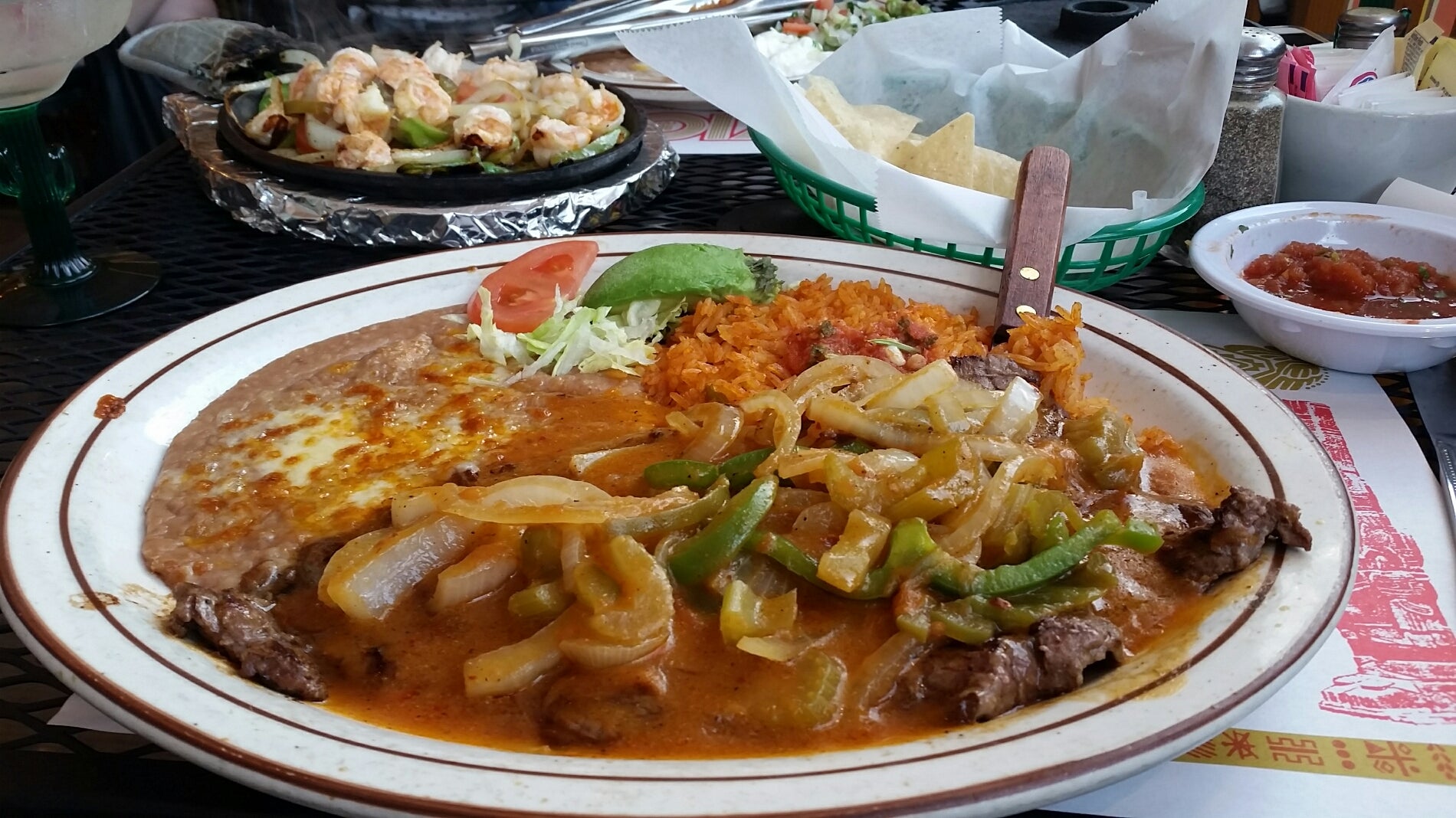 California Rancho Cucamonga Mexico Lindo & Seafood Restaurant photo 3