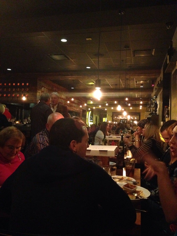 Iowa Council Bluffs Pitch Coal-fire Pizzeria photo 3