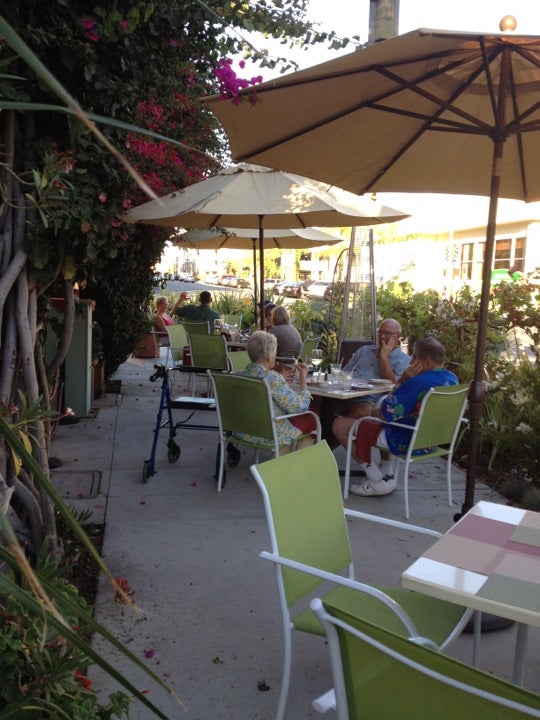 California Long Beach Utopia Good Food & Fine Art photo 3