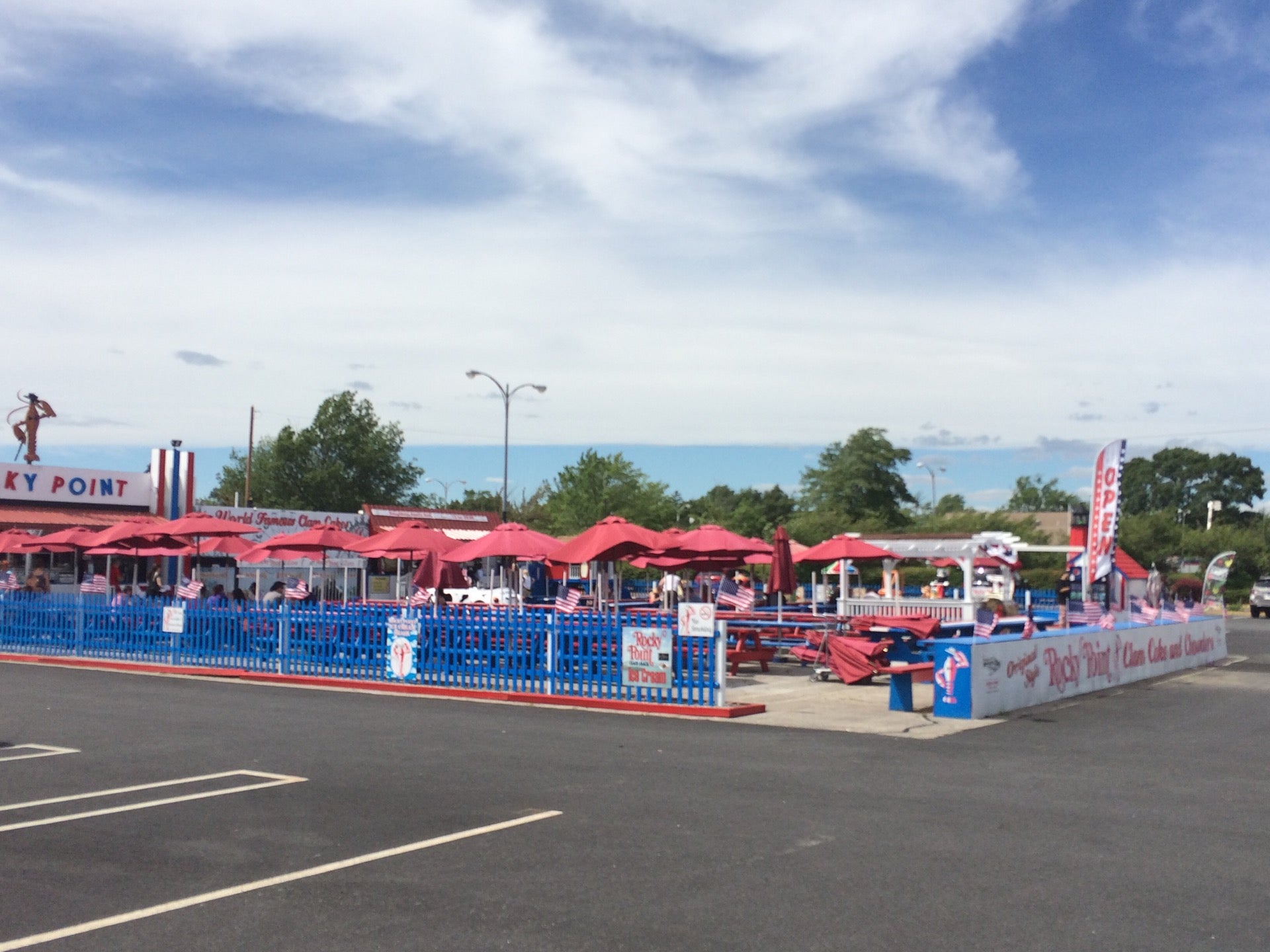 Massachusetts Fall River Rocky Point Clam Shack photo 7