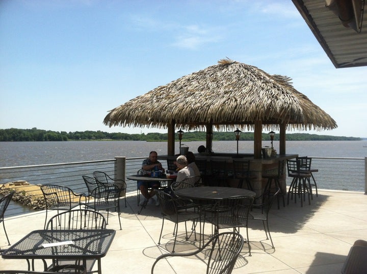 Iowa Bettendorf Go Fish Marina Bar & Grill photo 7