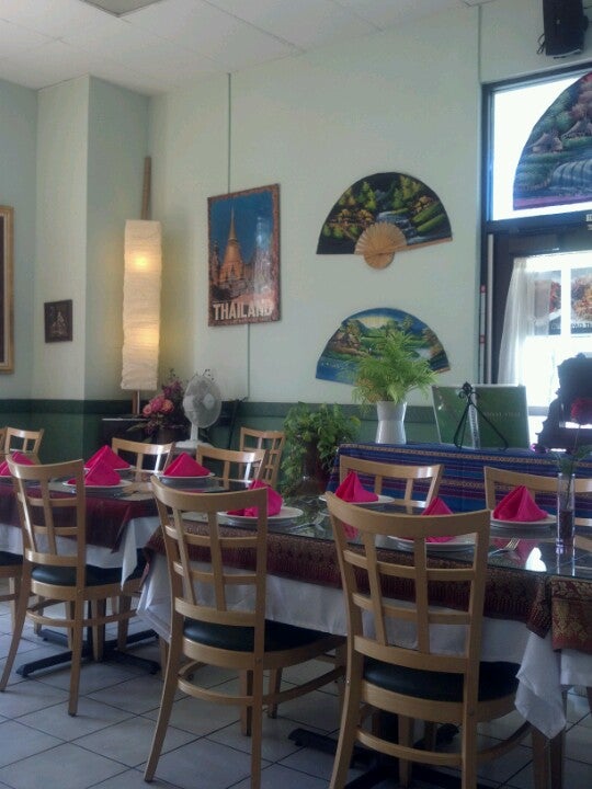 California Santa Ana Royal Thai Restaurant photo 7