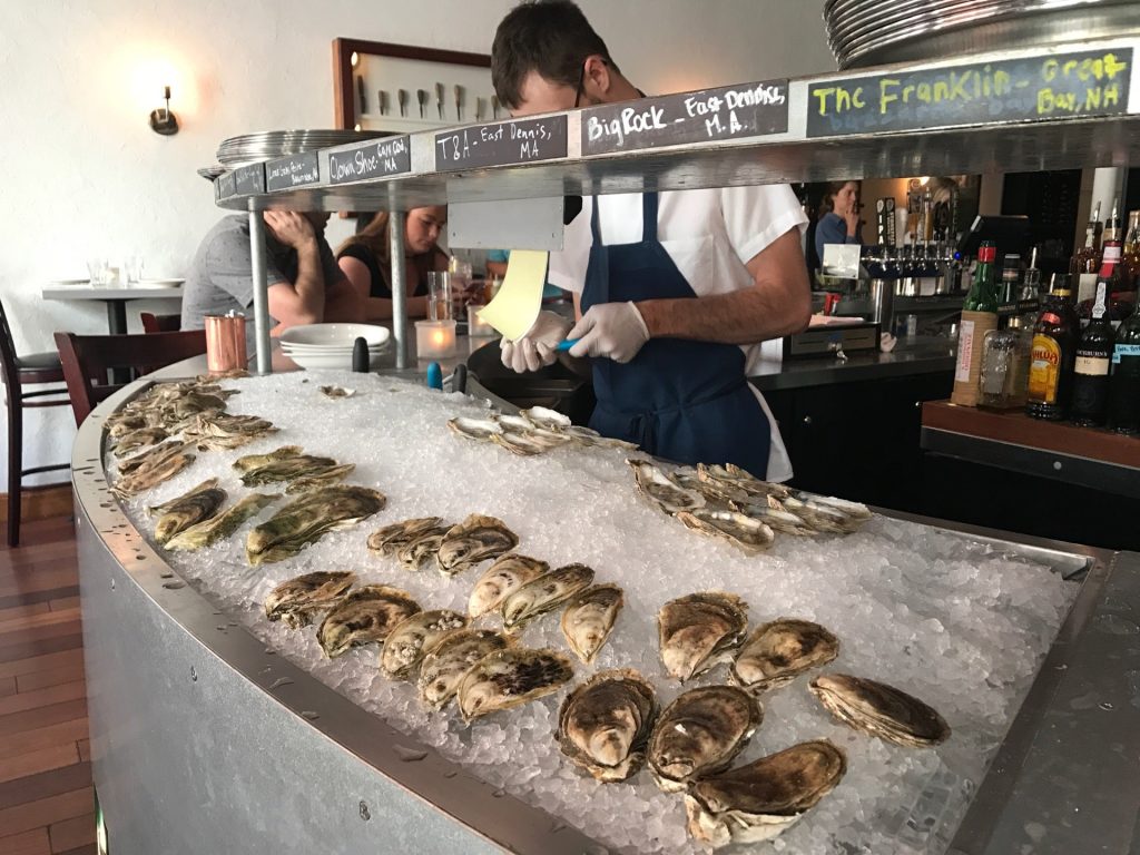 Maine Kittery The Franklin Oyster House photo 3