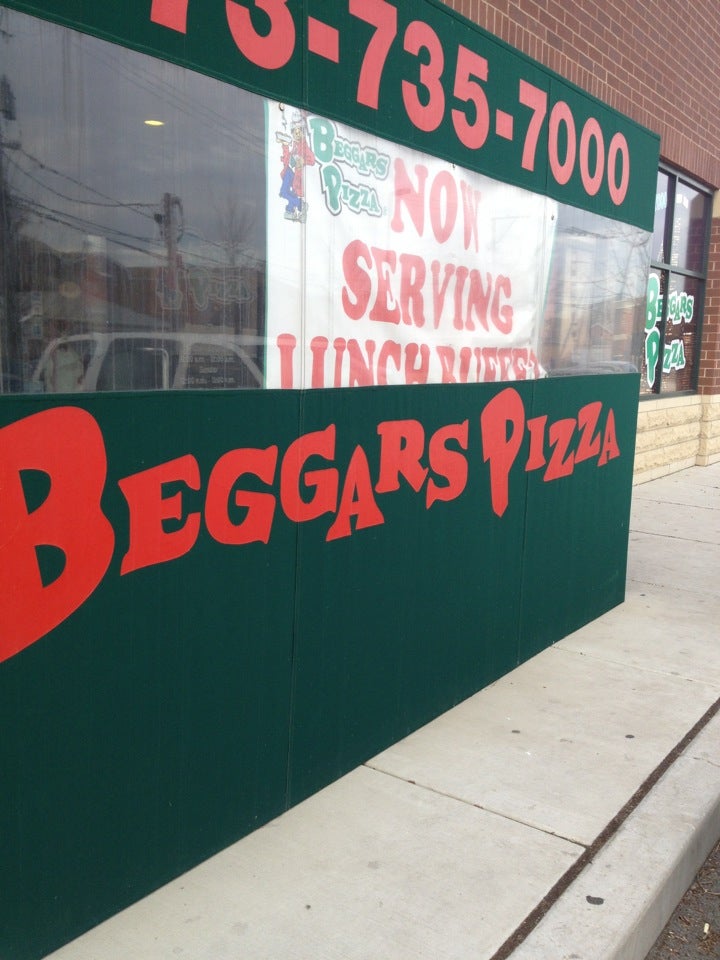 Illinois Downers Grove Beggars Pizza photo 3