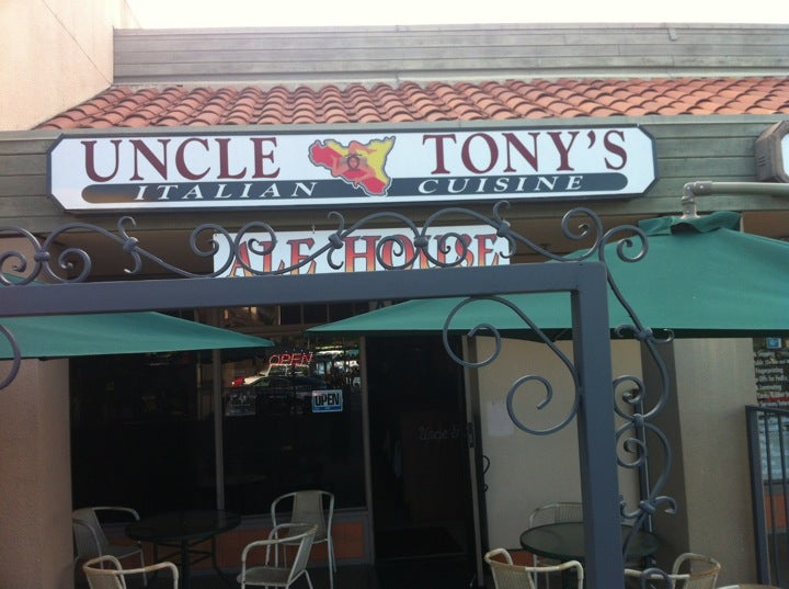 California Oceanside Uncle Tony's Italian Cuisine photo 3