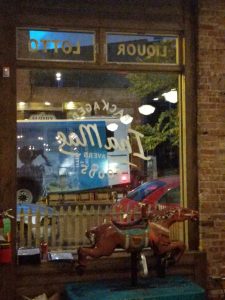 Illinois Chicago Ina Mae Tavern & Packaged Goods photo 7