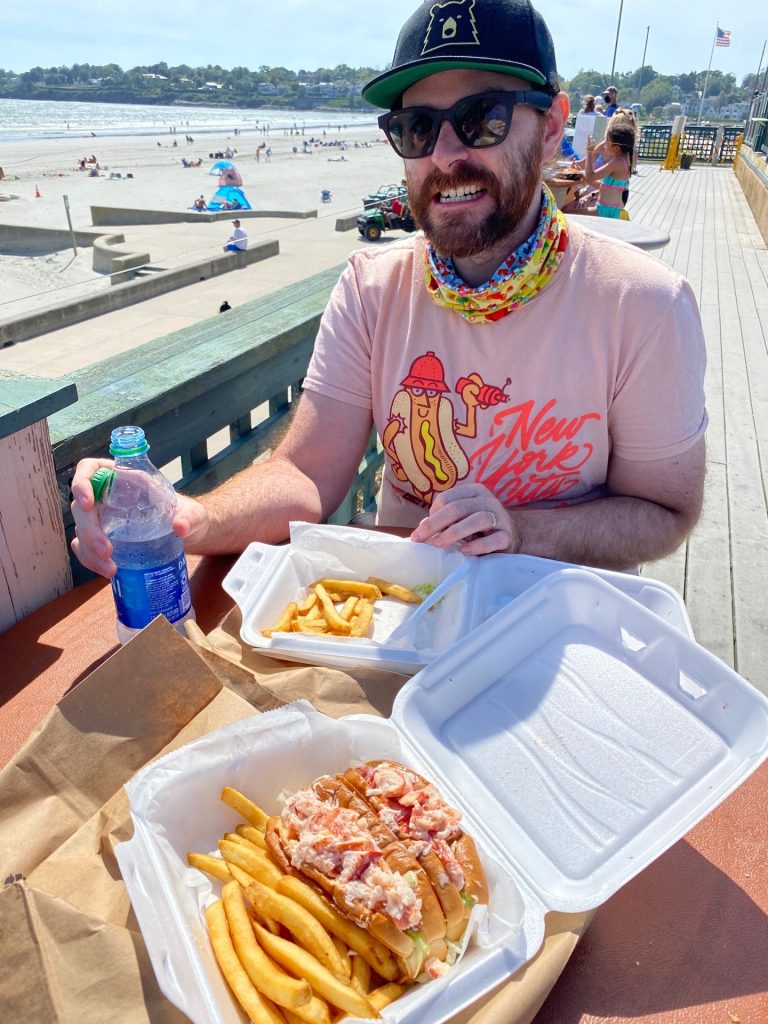 Massachusetts Fall River Easton's Beach Snack Bar photo 3