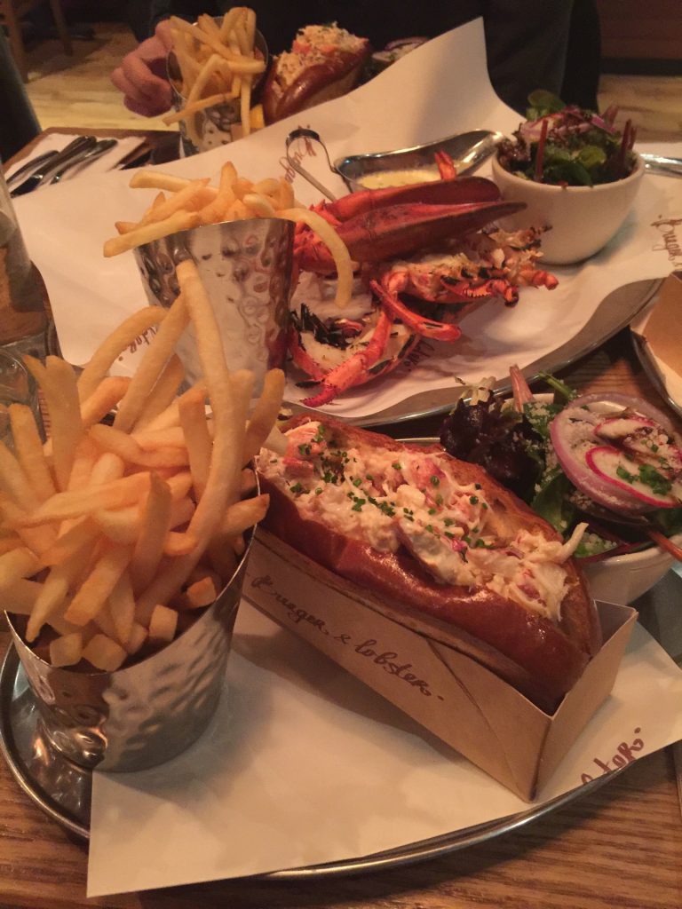 New Jersey Jersey City Burger and Lobster photo 3