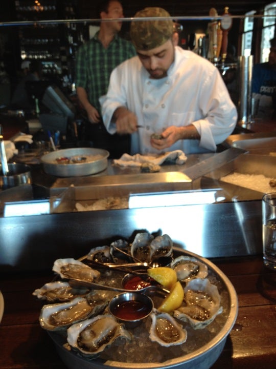 Massachusetts Lynn Citizen Public House & Oyster Bar photo 3