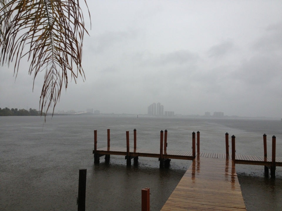 Florida Cape Coral Three Fishermen Seafood Restaurant photo 3